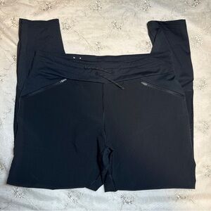 Columbia Black Tapered Jogger Pants – Women’s Size Large